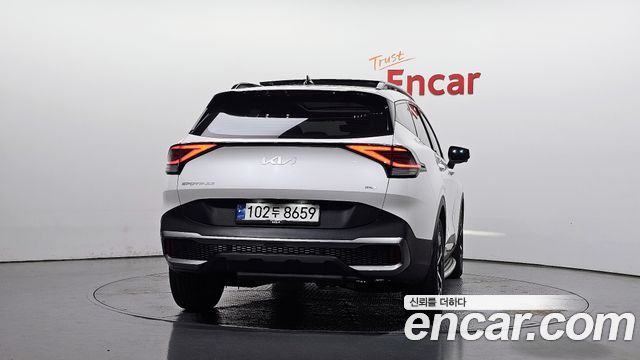 Kia Sportage 2023 — photo 4