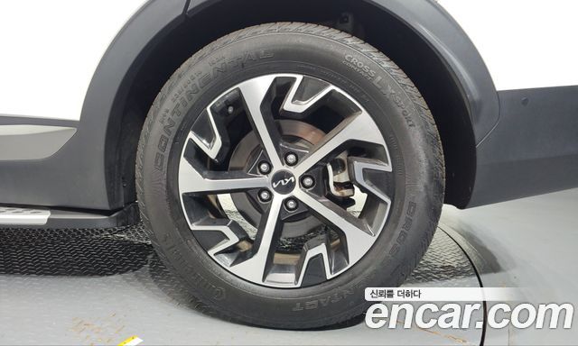 Kia Sportage 2023 — photo 7