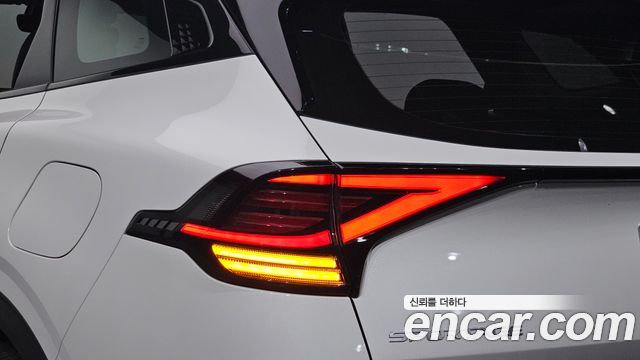 Kia Sportage 2023 — photo 9