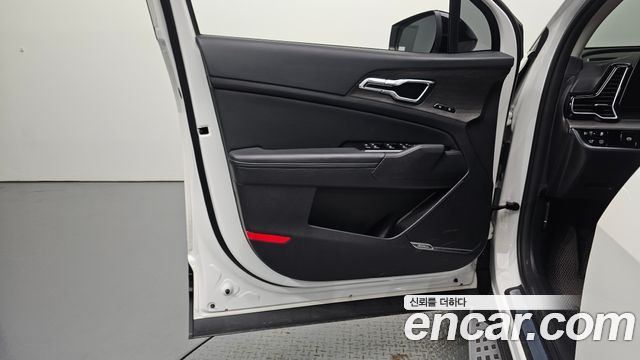 Kia Sportage 2023 — photo 14
