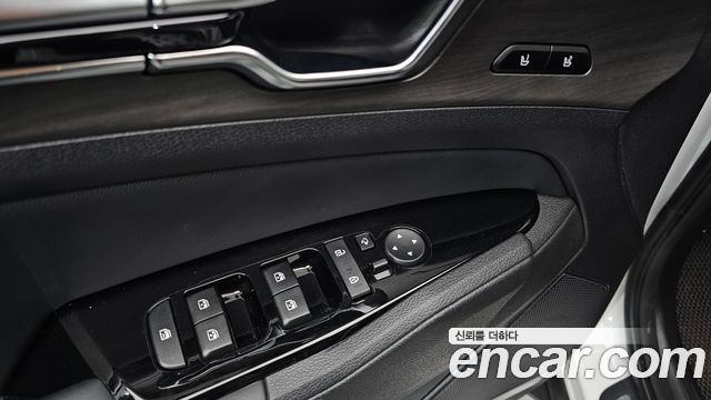 Kia Sportage 2023 — photo 35