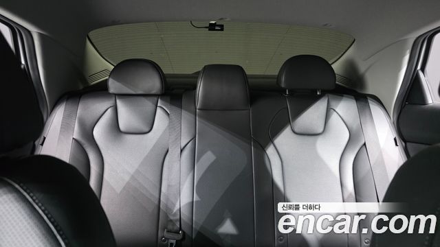 Hyundai AVANTE 2025 — photo 30