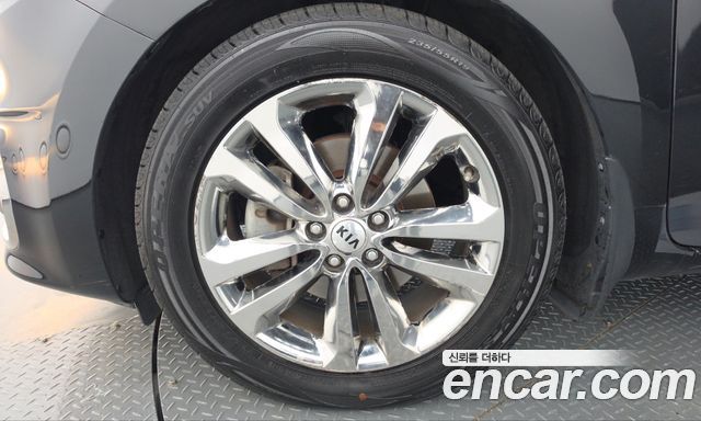 Kia Canival 2016 — photo 5