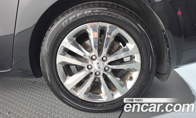 Kia Canival 2016 — photo 7