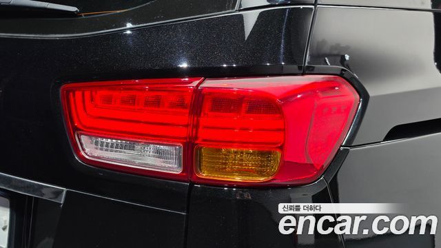 Kia Canival 2016 — photo 9