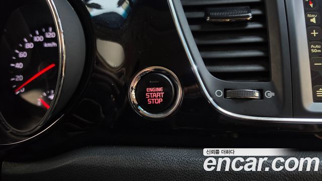 Kia Canival 2016 — photo 28