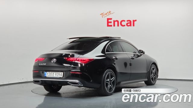 Mercedes-Benz CLA-Class 2022 — photo 2