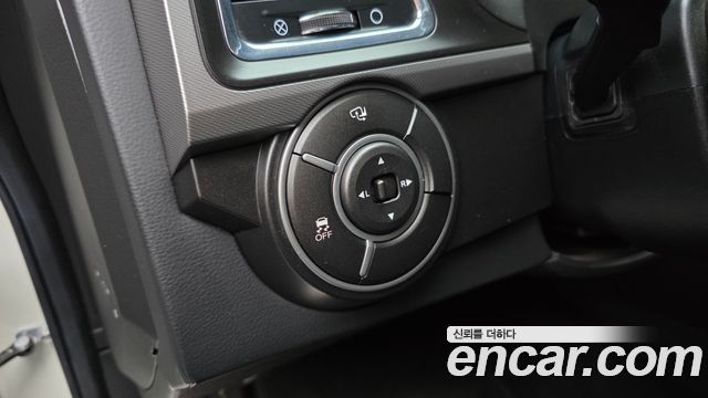 KG Mobility KORANDO 2017 — photo 21