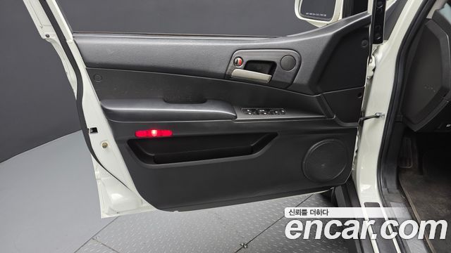 KG Mobility KORANDO 2017 — photo 14