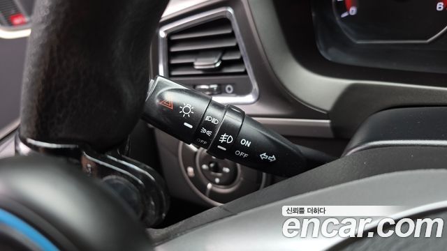 KG Mobility KORANDO 2017 — photo 27