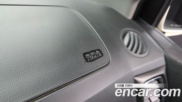 KG Mobility KORANDO 2017 — photo 28