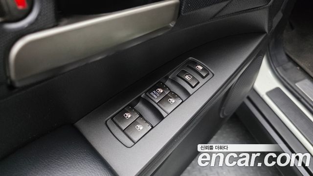 KG Mobility KORANDO 2017 — photo 29