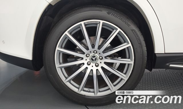 Mercedes-Benz GLS-Class 2020 — photo 5