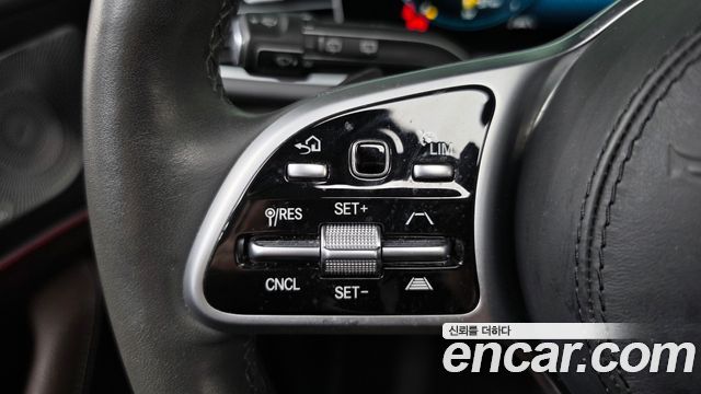 Mercedes-Benz GLS-Class 2020 — photo 22