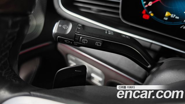 Mercedes-Benz GLS-Class 2020 — photo 29