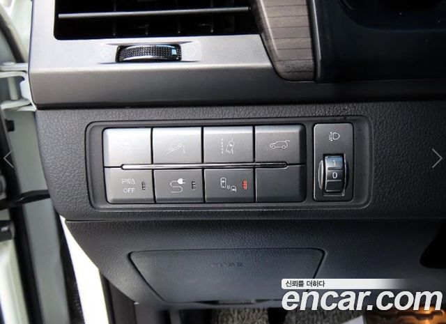 KG Mobility Rexton 2020 — photo 11