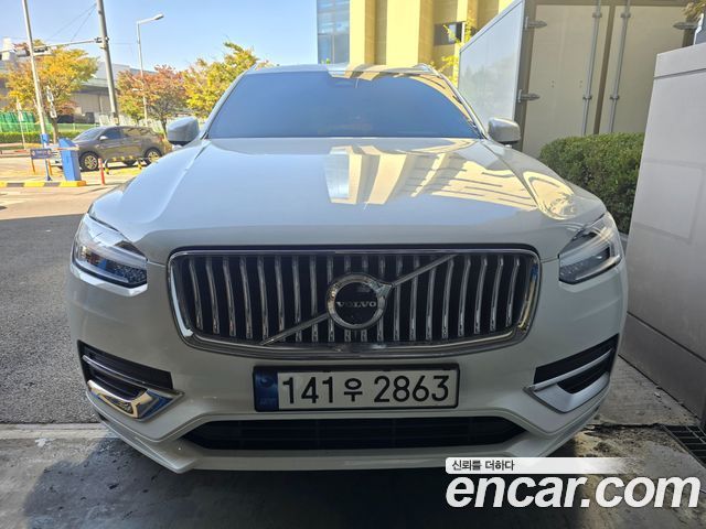 Volvo XC90 2023 — photo 2
