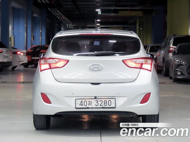 Hyundai i30 2012 — photo 4