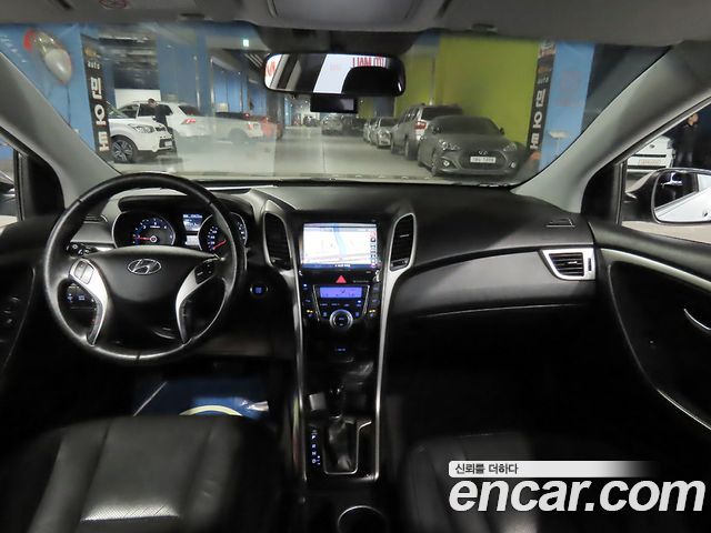 Hyundai i30 2012 — photo 7