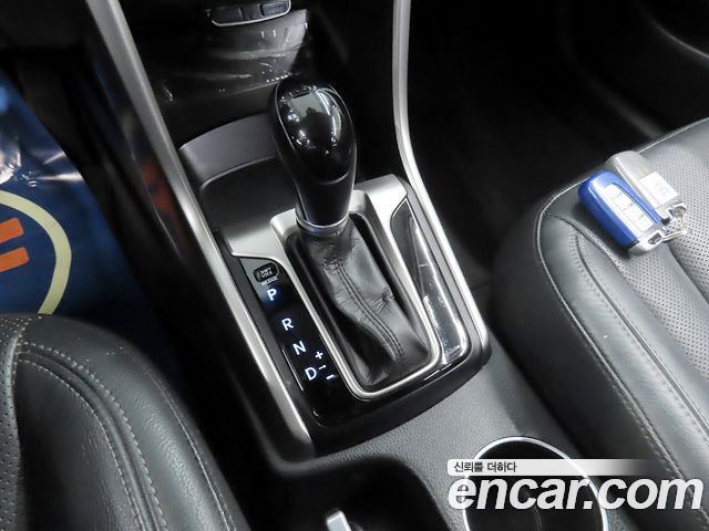 Hyundai i30 2012 — photo 9