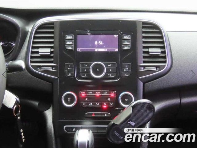 Renault Korea SM6 2019 — photo 9