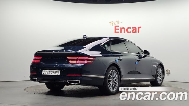 Genesis G80 2023 — photo 2