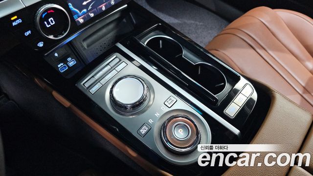 Genesis G80 2023 — photo 12