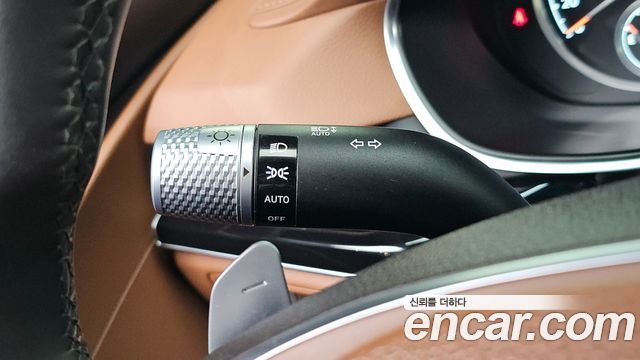 Genesis G80 2023 — photo 22