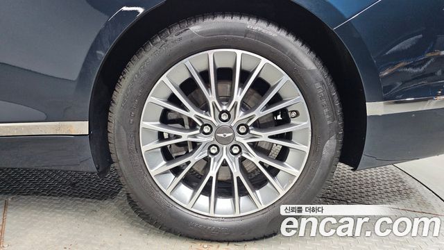 Genesis G80 2023 — photo 7