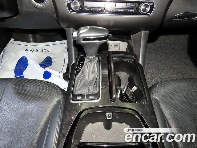 Kia K9 2014 — photo 9