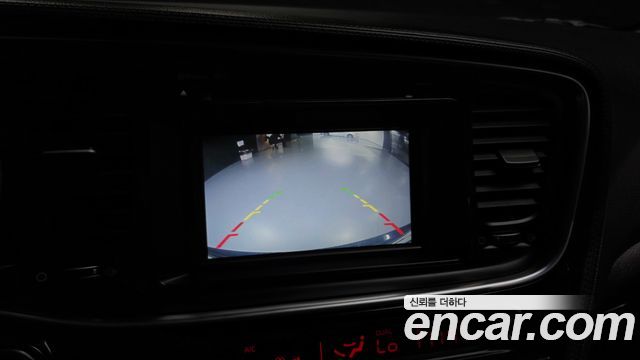 Kia K5 2015 — photo 21