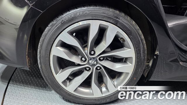 Kia K5 2015 — photo 7