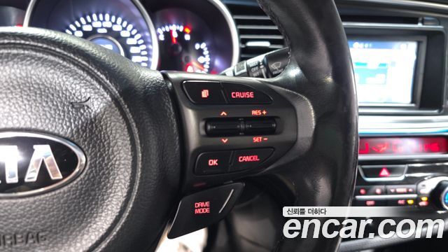Kia K5 2015 — photo 32