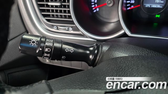 Kia K5 2015 — photo 34