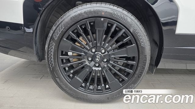 Hyundai Santafe 2025 — photo 5