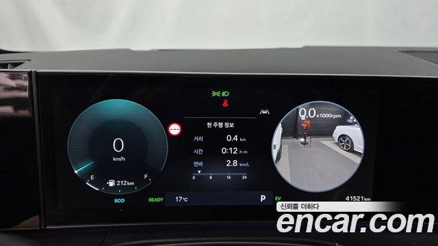 Hyundai Santafe 2025 — photo 11