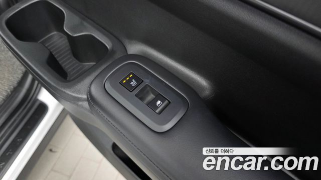 Hyundai Santafe 2025 — photo 24
