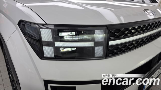 Hyundai Santafe 2025 — photo 8