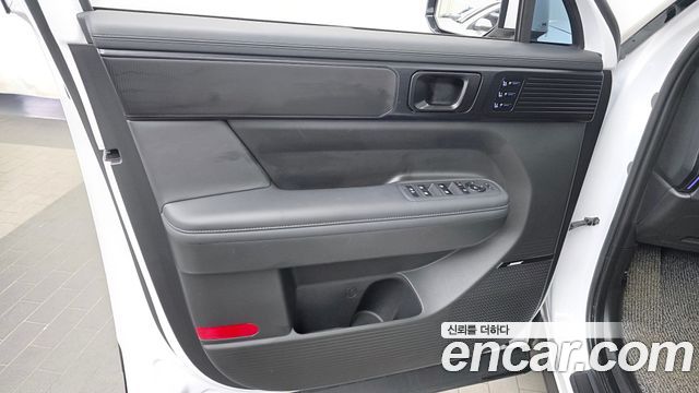 Hyundai Santafe 2025 — photo 14