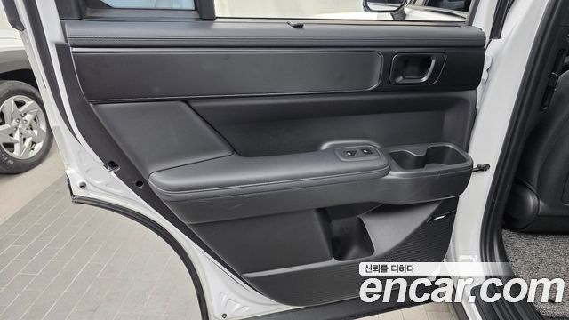 Hyundai Santafe 2025 — photo 15