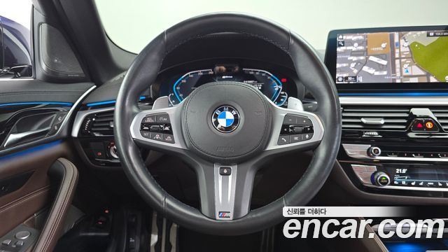BMW 5-Series 2021 — photo 19