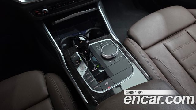 BMW 3-Series 2022 — photo 12