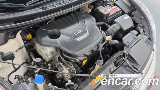 Hyundai AVANTE 2014 — photo 6