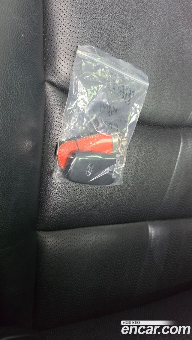 Hyundai AVANTE 2014 — photo 18