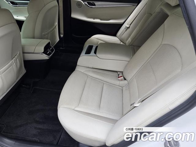 Hyundai Grandeur 2023 — photo 11