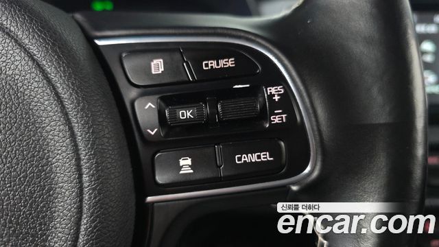 Kia Niro 2019 — photo 29
