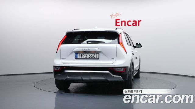 Kia Niro 2022 — photo 4