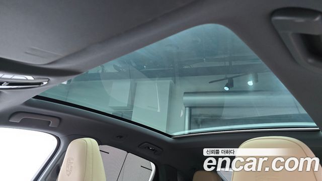 Porsche Cayenne 2023 — photo 23