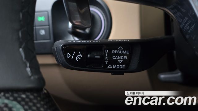 Porsche Cayenne 2023 — photo 30