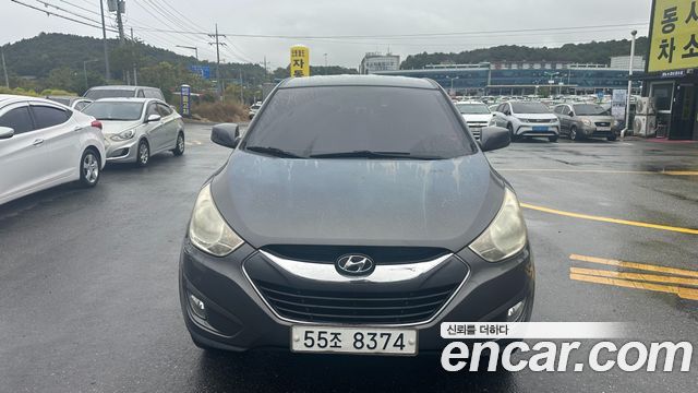 Hyundai Tucson 2011 — photo 1